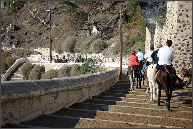 Santorin 2005 - Thira, Weg zum alten Hafen