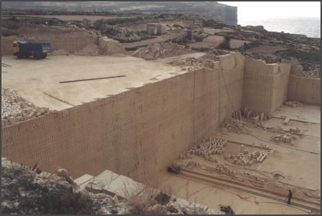 Steinsäge auf Gozo