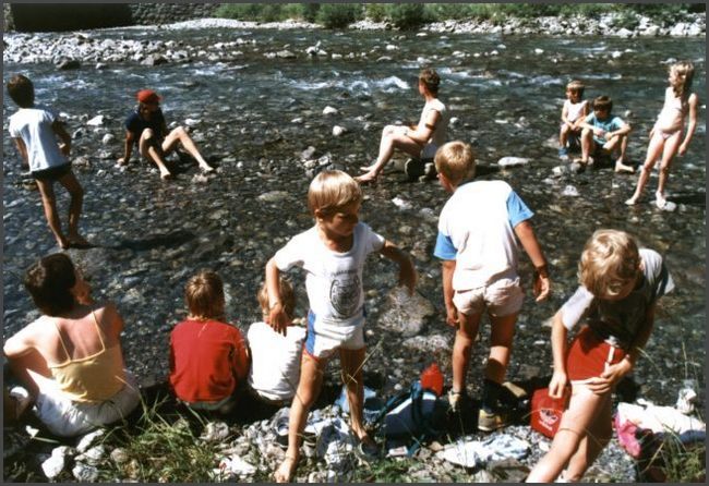 1988 Schweiz Muothatal - an der Muortha