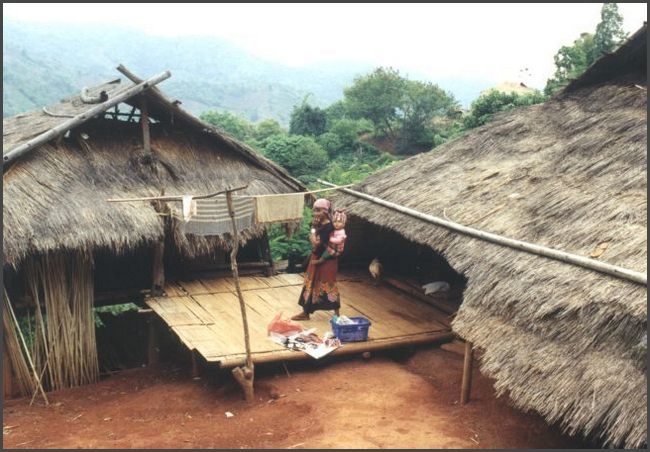 Thailand - Bergdorf Akhas bei Chiang Rai