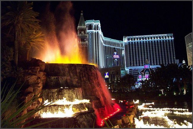 Nevada - Las Vegas, Vulkan am Hotel Mirage