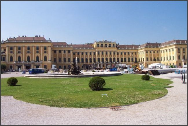 &Ouml;sterreich - Schlo&szlig; Sch&ouml;nbrunn in Wien