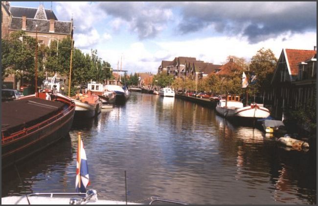 Holland - mit dem Boot durch die Kan&auml;le
