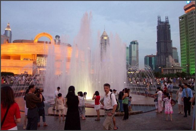 China - Shanghai, Volksplatz