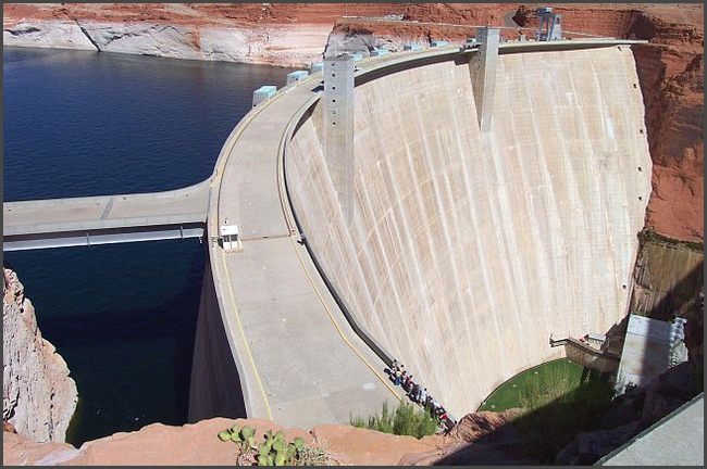 Arizona - Glen Canyon Damm
