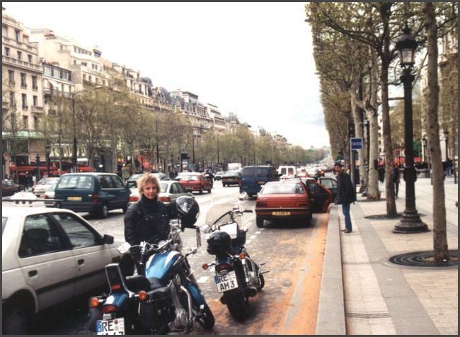 Paris - Champs Elysees